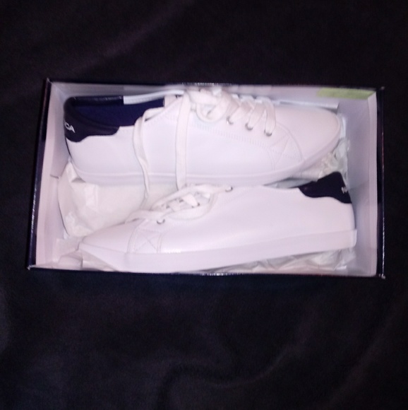 ⭐NWOT⭐NAUTICA WOMANS SHOES - Picture 3 of 6
